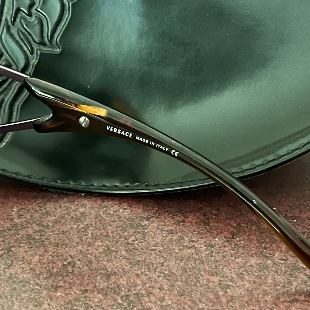 Versace Sunglasses - Style 4086 - Brown / Light Violet - Y2K - Picture 6 of 10